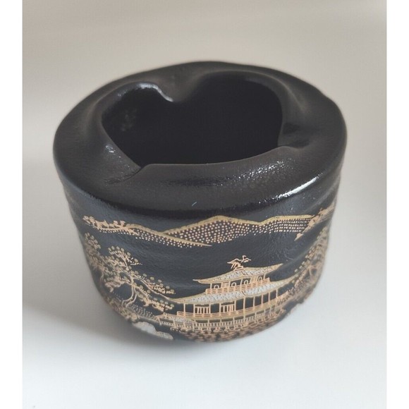 VINTAGE BLACK & GOLD JAPANESE TEMPLE W/ CHERRY BLOSSOM TREES CERAMIC ASHTRAY 3in - Picture 1 of 7
